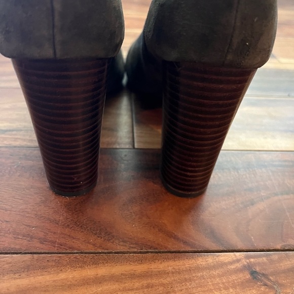 Tommy Hilfiger 10 Durham Olive Green Suede Ankle Boots Fall Winter - Picture 8 of 12